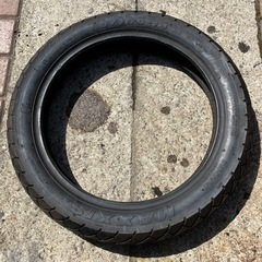 バイクタイヤ　80／100ー14 リトルカブ