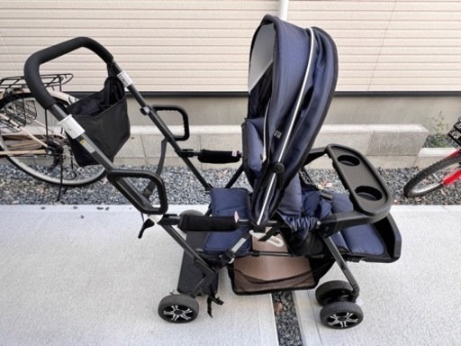 2人乗りベビーカー レインカバーつき