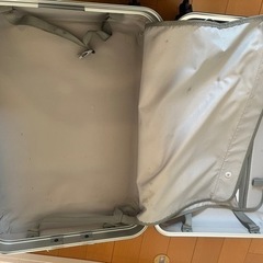 【お取引様決定】キャリーケースの画像