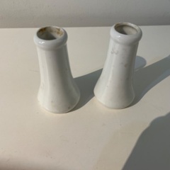 榊用の花瓶　高さ約10センチ