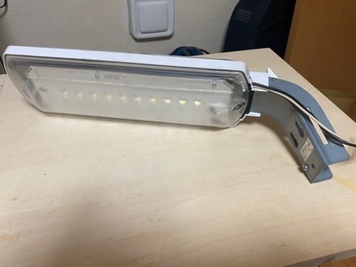 防犯灯，防犯カメラ一式