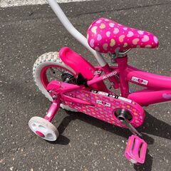 AVIGO トイザらス 子供用自転車 キッズバイク 補助輪付き ピンク ホワイト 手押し付き ガールズ カゴありの画像