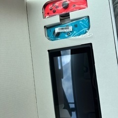 ニンテンドー、Switch、新品未使用。早い方優先します。 Nintendo Switch - 新品未使用 任天堂スイッチ 早い者勝ち 激安