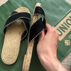 女性用サンダルの画像