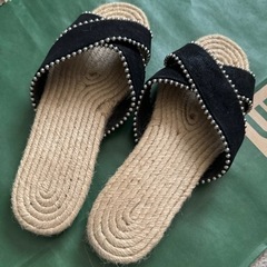 女性用サンダルの画像