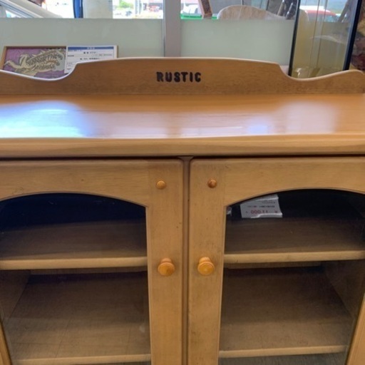 RUSTIC カリモク　食器棚　※2400010382321