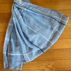 (決まりました)【お譲りします、新品未使用品‼️】スカーフ