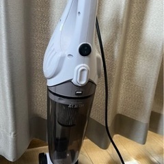 【引き取り先決定済】掃除機の画像