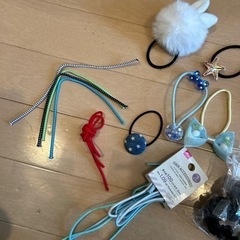 ヘアゴム等の画像