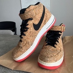 NIKE コルク　スニーカー