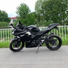 ニンジャ400　黒　EX400G　車検（R8/2まで）無転倒　極美車　