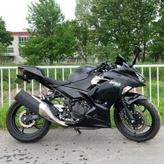 ニンジャ400　黒　EX400G　車検（R8/2まで）無転倒　極美車　の画像