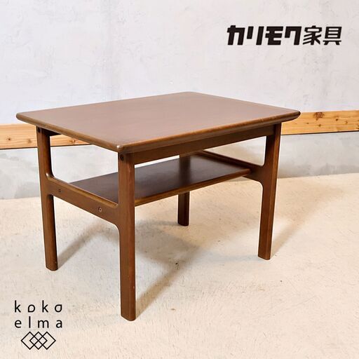 国内老舗家具メーカーkarimoku(カリモク家具)のサイドテーブルです。北欧スタイルのレトロなデザインは優しい印象に。コンパクトでフォルムは置く場所を選ばず、ちょっとしたコーヒーテーブルに。