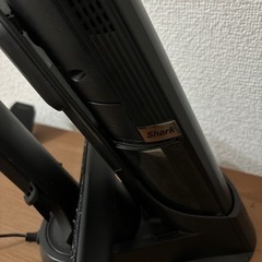 【ジャンク品】Shark シャーク 充電式ハンディクリーナー の画像