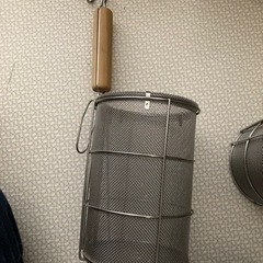 湯切り　麺　