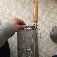 湯切り　麺　の画像