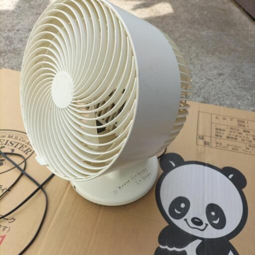 ±0 プラスマイナスゼロ　サーキュレーター