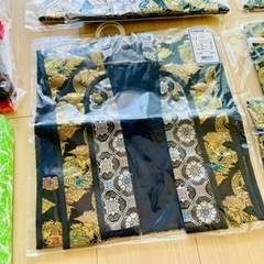 【美品】飾り用陣羽織（兜付） 2枚セット　おまけつき　こどもの日　の画像