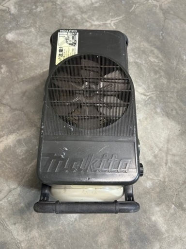 マキタ 常圧コンプレッサ AC9011 