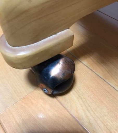 タイ製 回転式センチュリーN食卓用椅子