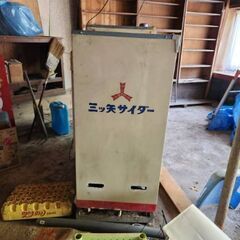 業務用冷蔵庫の画像