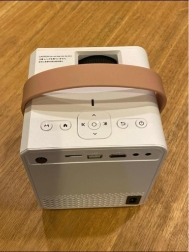 新商品プロジェクター
