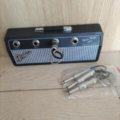 Fenderギターアンプ型キーホルダー&ケース