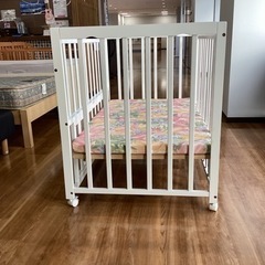 ベビーベッド【町田市再生家具】　240296の画像