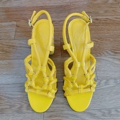 値下中♪TORY BURCH サンダルの画像