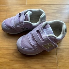 （値下げ中）ニューバランス子供シューズの画像
