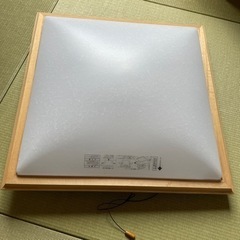 角型シーリングライト