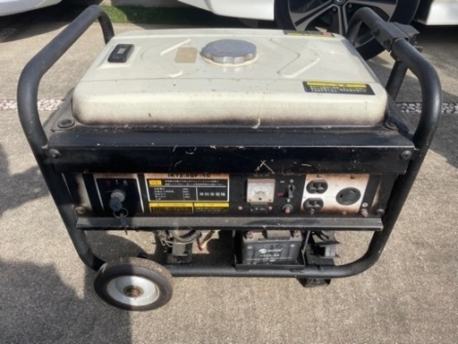発電機