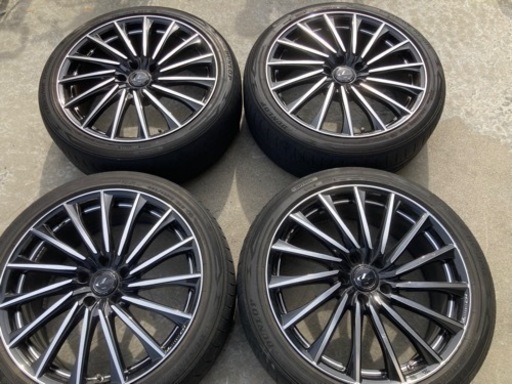 タイヤ、ホイール　19インチ