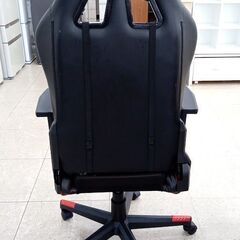 ★ジモティ割あり★ ニトリ ゲーミングチェア 黒 H×D×W クリーニング済み TJ5575の画像