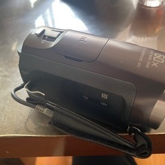 SONY  HDR-CX670