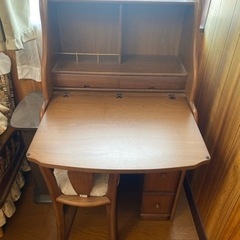 家具 ドレッサーの画像