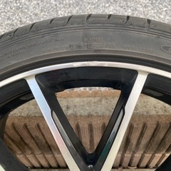 車のパーツ タイヤ、ホイールの画像