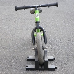 STRIDERスタンド付きの画像