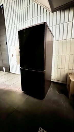 【取引確定】一人暮らしサイズ　Panasonic冷蔵庫　珍しいブラウンカラー