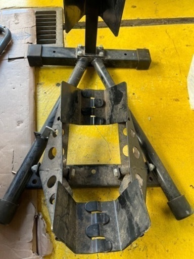 バイク用フロントスタンド