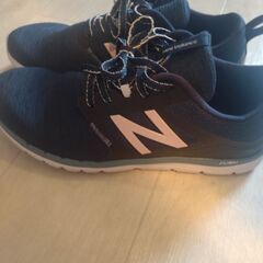 ニューバランスレディース577V5クロストレーナーの画像