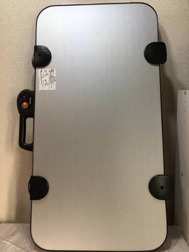 東芝　ズボンプレッサー　HIP-L35