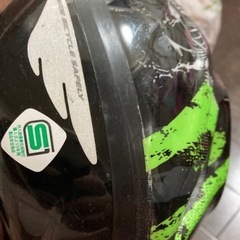 自転車ヘルメットの画像