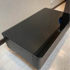 ガラスローテーブル