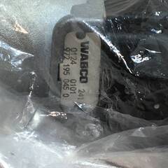 未使用　新品 日野 ABSバルブ WABCO ABS ソレノイドモジュレータバルブ S4460-01820 純正部品　HINO Modulator ASSY Brakeの画像