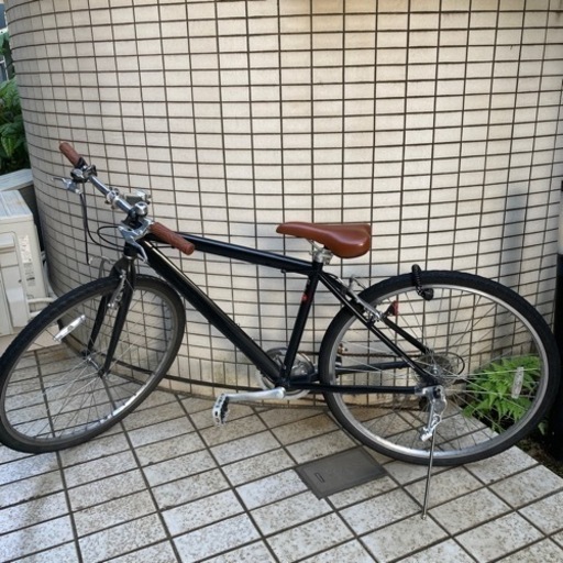 自転車 クロスバイク　ヘルメット付き