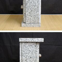 ≪U738-ス37ジ≫【在庫品】物置台 墓前用 観音扉 御影石 幅30㎝ 奥行17㎝ 高さ27.2㎝ 約14㎏ 仏具/供物台 一部破損/現状品の画像