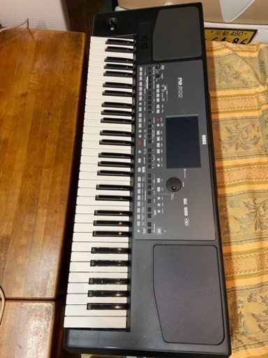 鍵盤楽器、ピアノ KORG pa600 professional arranger