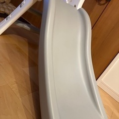 子供用すべり台の画像