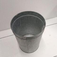 0428-457 トタンのごみ箱
